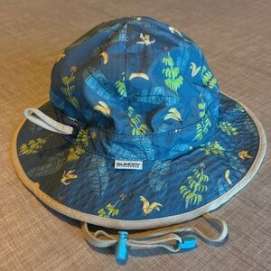 Sunday Afternoons Kids Bucket Hat  M/L UPF Sun Hat Lightweight Packable Summer